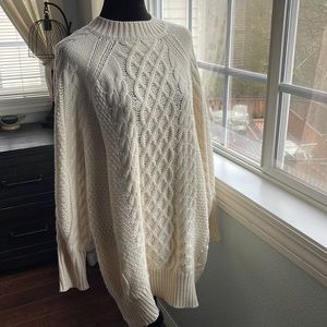 Cream Colored Cable Knit Oversized Sweater Dress size Medium